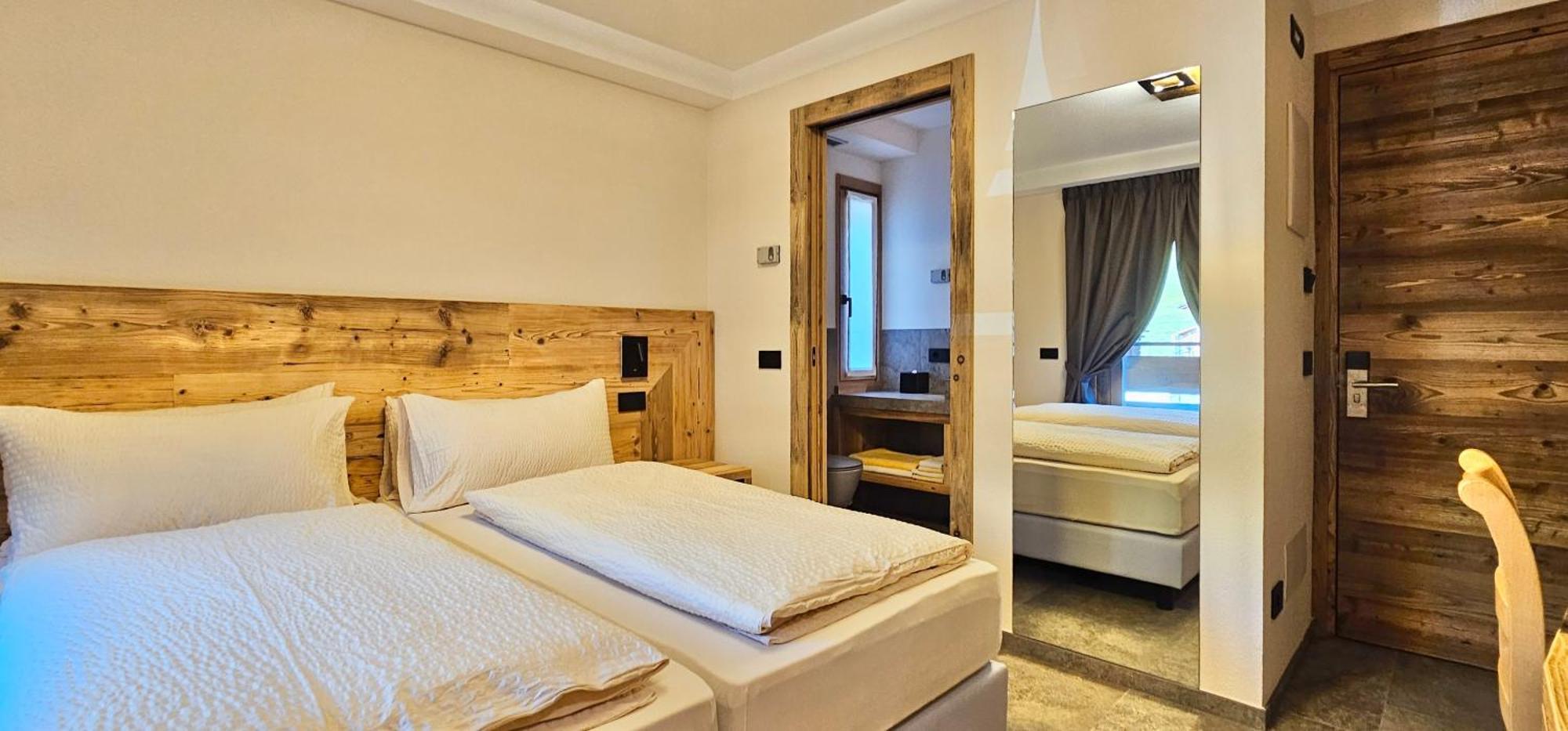 Albergo Alpenrose Livigno Kültér fotó